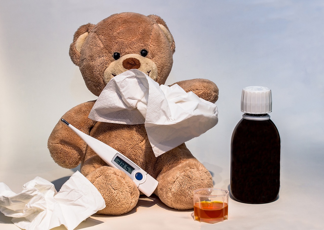 孕妈供卵生的宝宝发烧一直想睡觉（孕妈供卵生的宝宝发烧想睡觉可以让她睡吗）